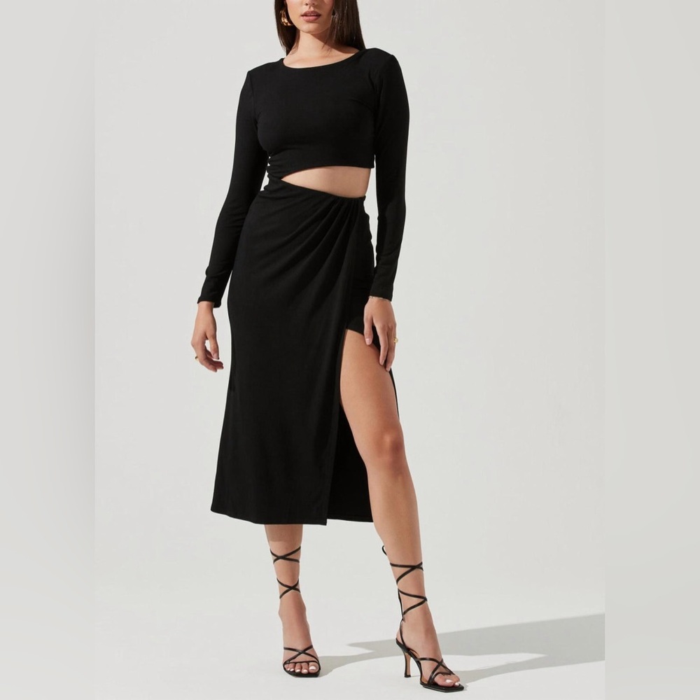 ASTR The Label Black Westwood Midi Dress